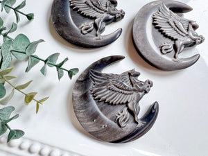 Silver Sheen Pegasus Carving