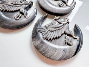 Silver Sheen Pegasus Carving