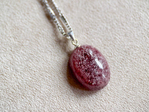 Strawberry Quartz Oval Necklace