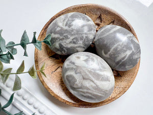 Thousand Eye Jasper Puffy Palm Stone