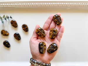 Tiger Eye Skull Carving || 1"