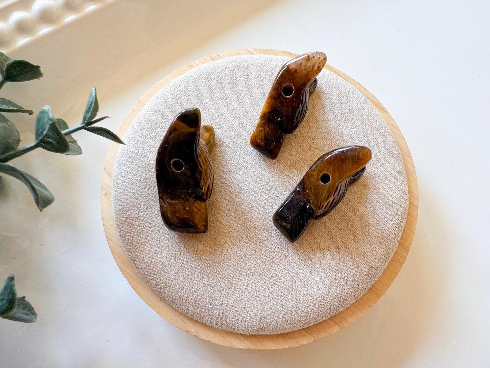 Tiger Eye Wolf Carving || 1.25"