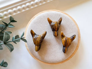 Tiger Eye Wolf Carving || 1.25"