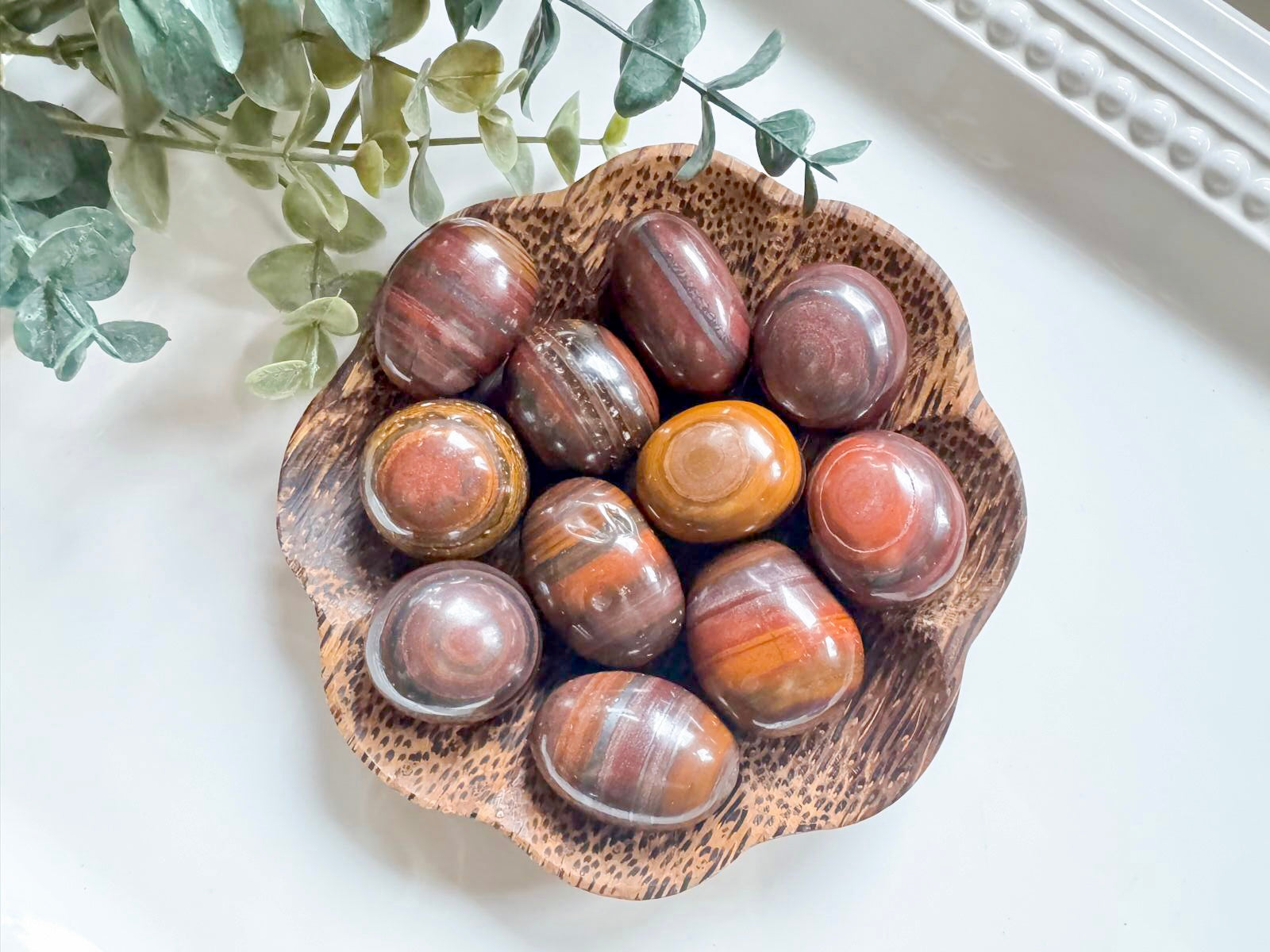 Tiger Iron Round Tumbled Stone