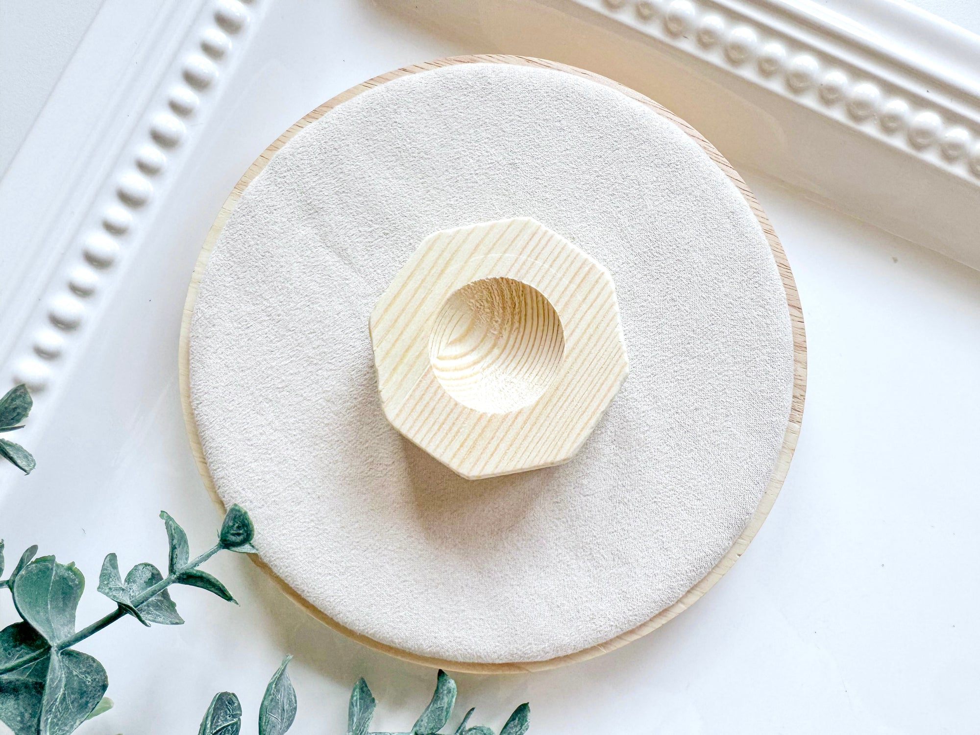 Wood Sphere Holder || Assorted Shapes
