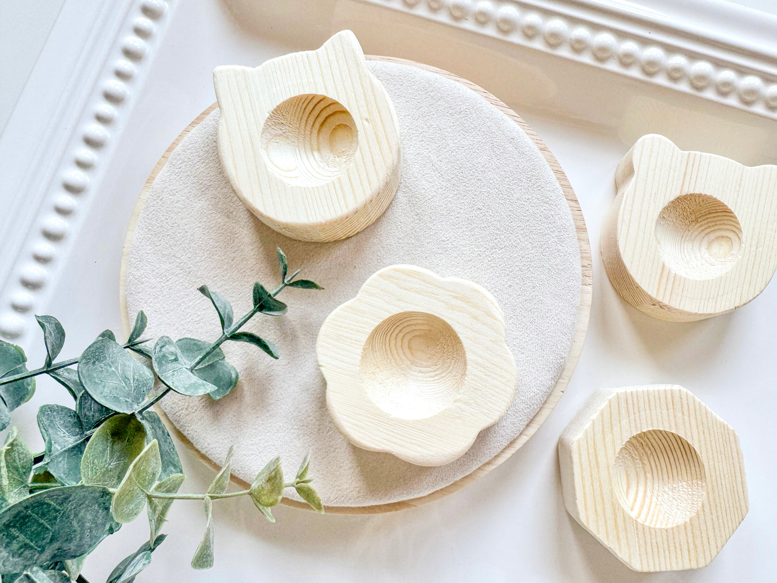 Wood Sphere Holder || Assorted Shapes
