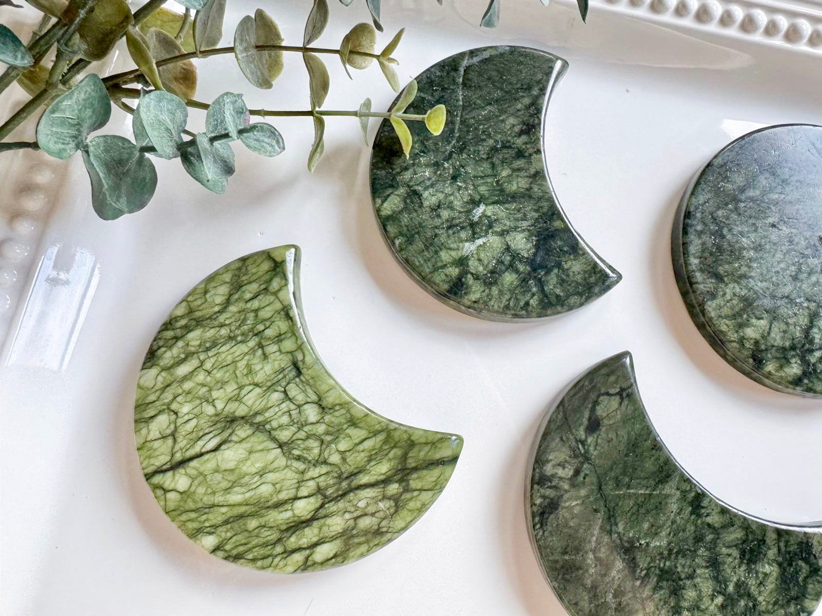 Xiuyan Jade Crescent Moon