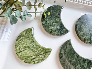 Xiuyan Jade Crescent Moon
