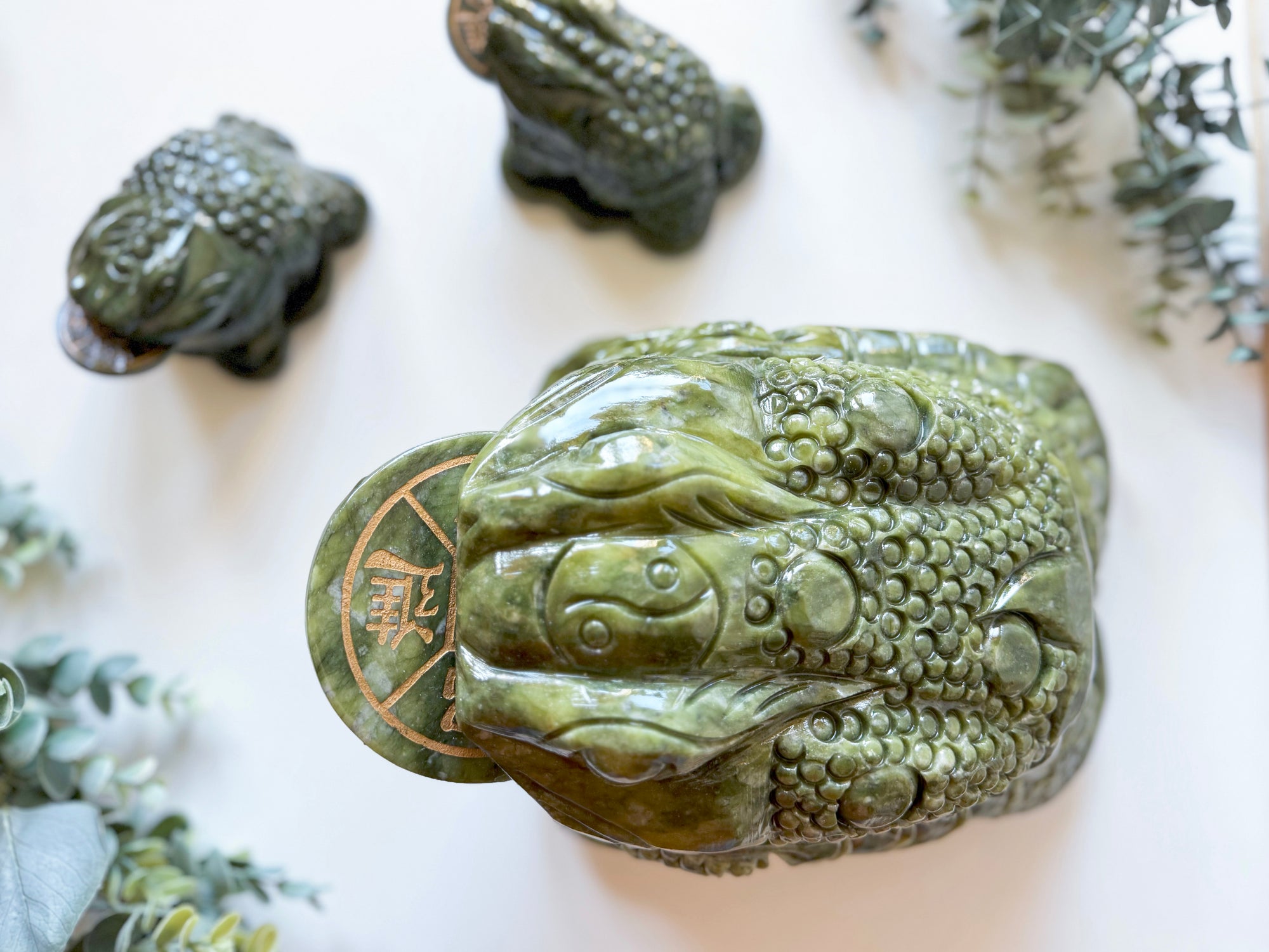 Xiuyan Jade Money Toad with Coin in Mouth