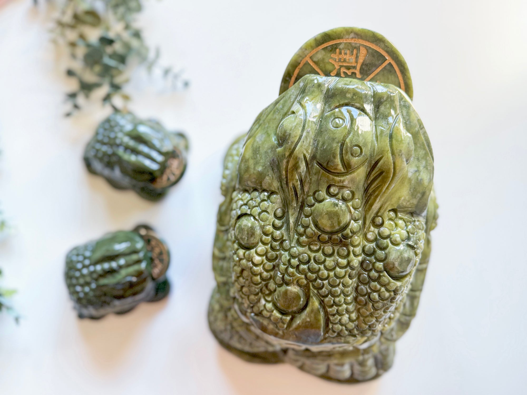 Xiuyan Jade Money Toad with Coin in Mouth