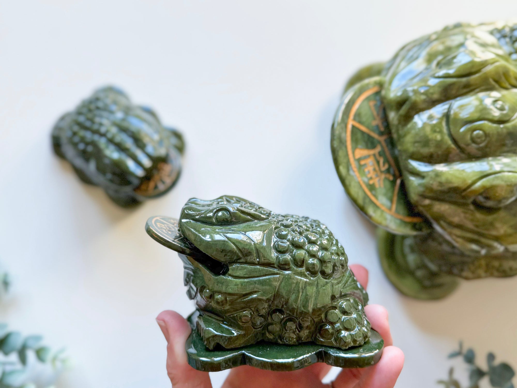 Xiuyan Jade Money Toad with Coin in Mouth