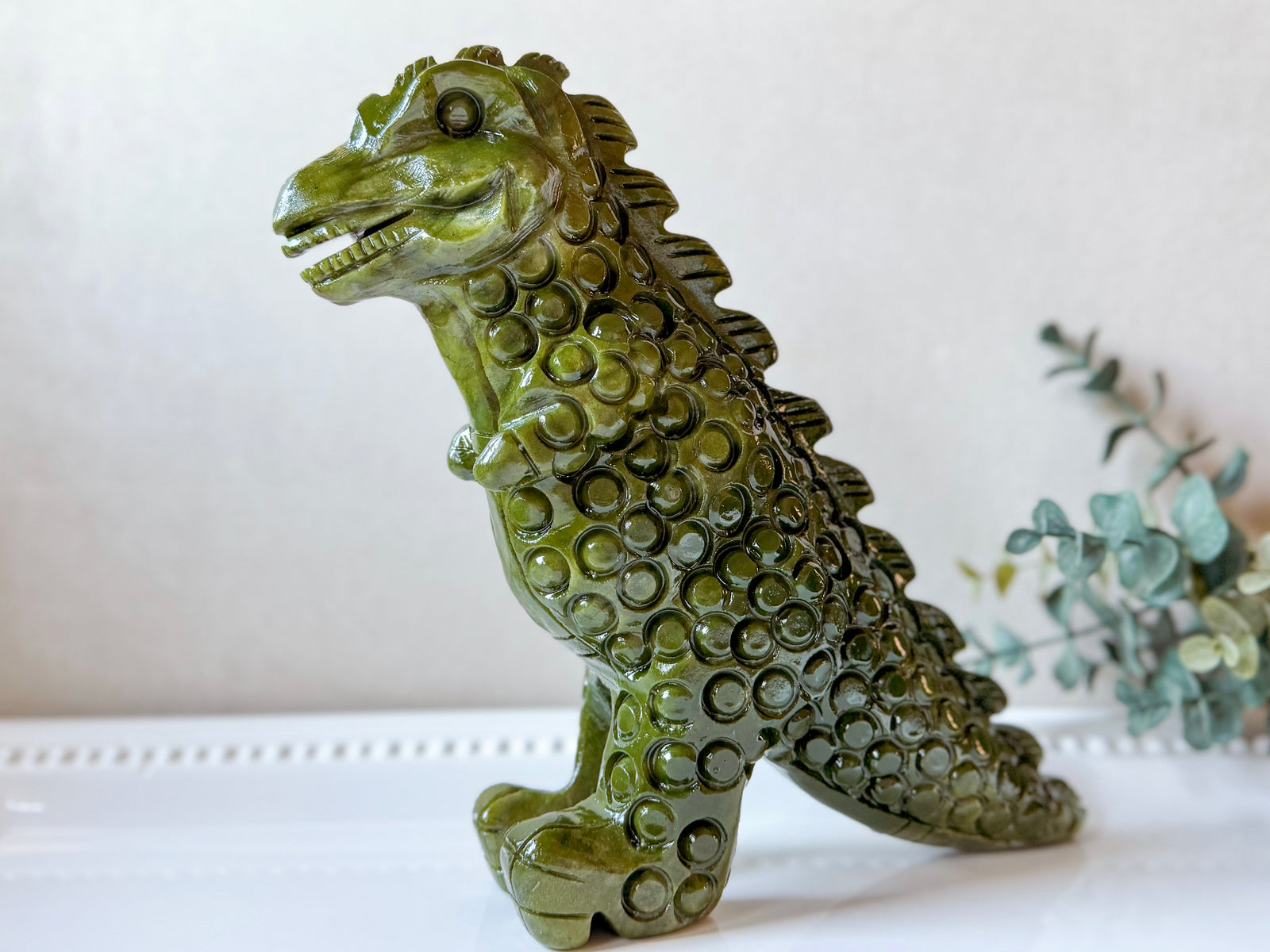 Xiuyan Jade Monster Dinosaur Guardian Carving
