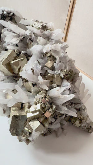 Cubic Pyrite with Quartz and Sphalerite Showstopper || Casapalca Mine, Peru