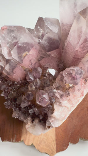 Red Phantom Quartz || India