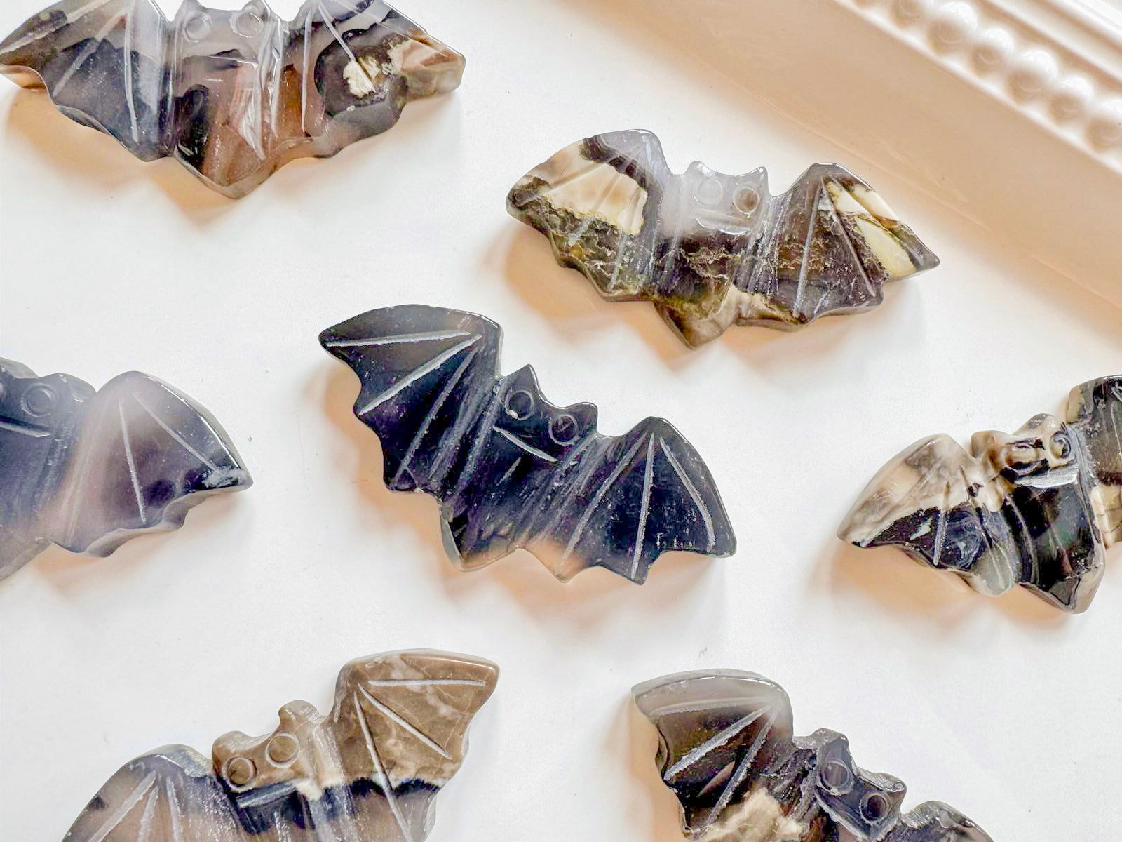 Flame Stone Bat Carving || UV Reactive