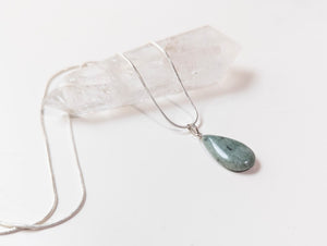 Jade Crystal Dew Drop Necklace