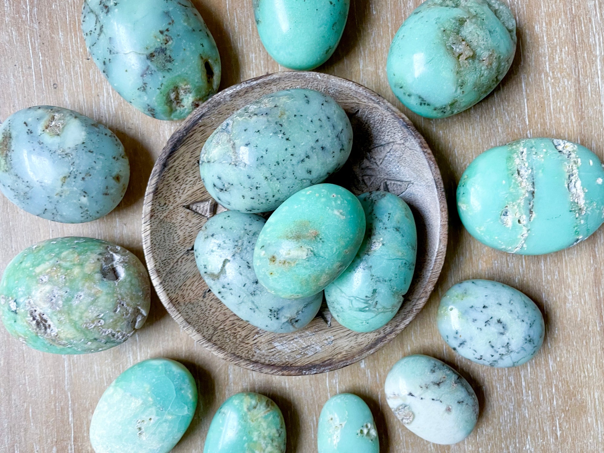 Chrysoprase Palm Stone (Prase Opal) || Indonesia