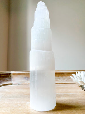 Selenite Mountain Tower || Large