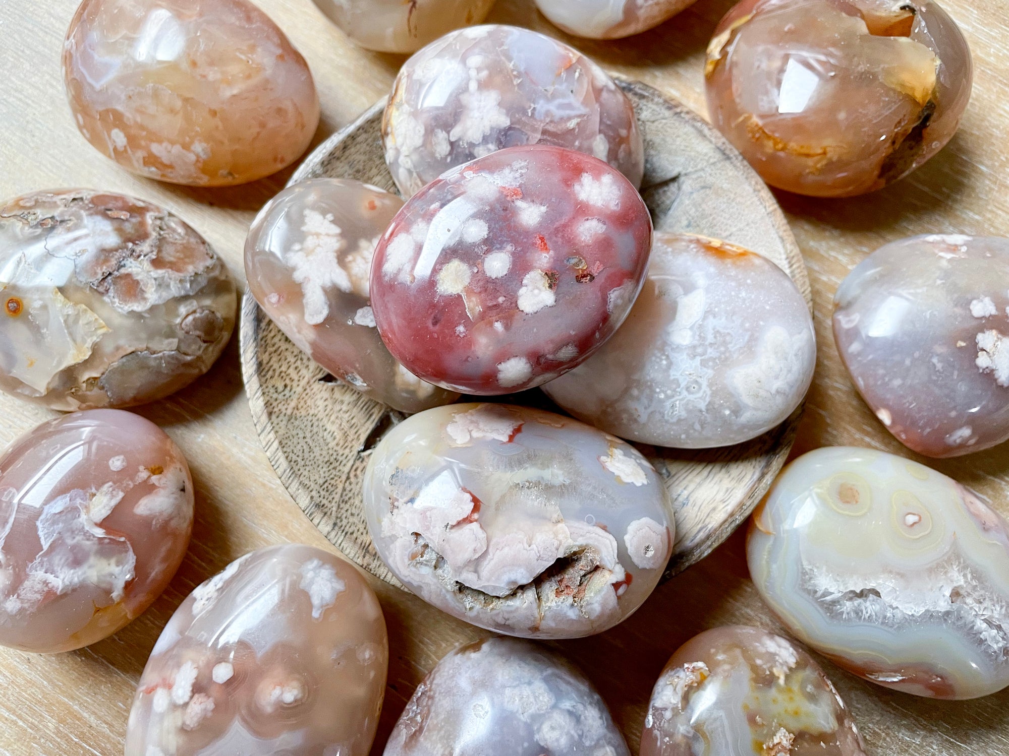 Flower Agate Palm Stone