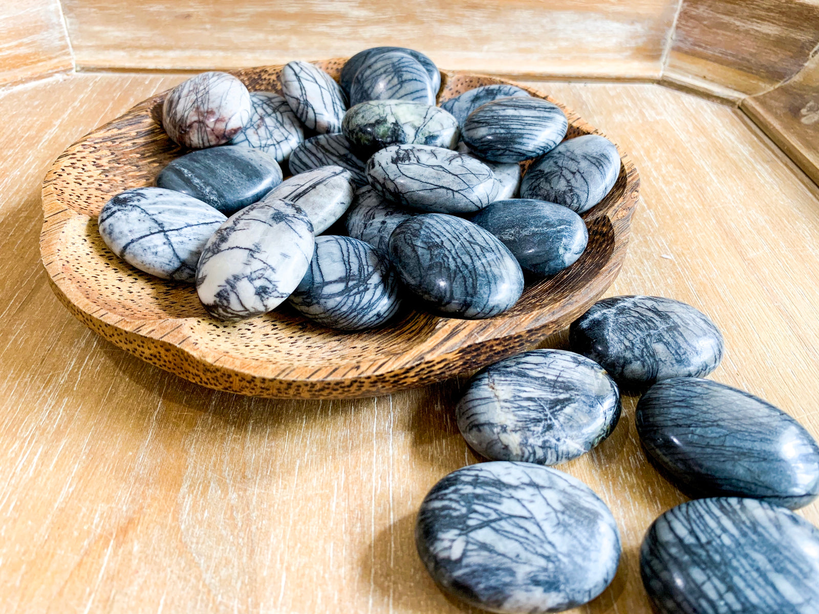 Zebra Jasper Palm Stone