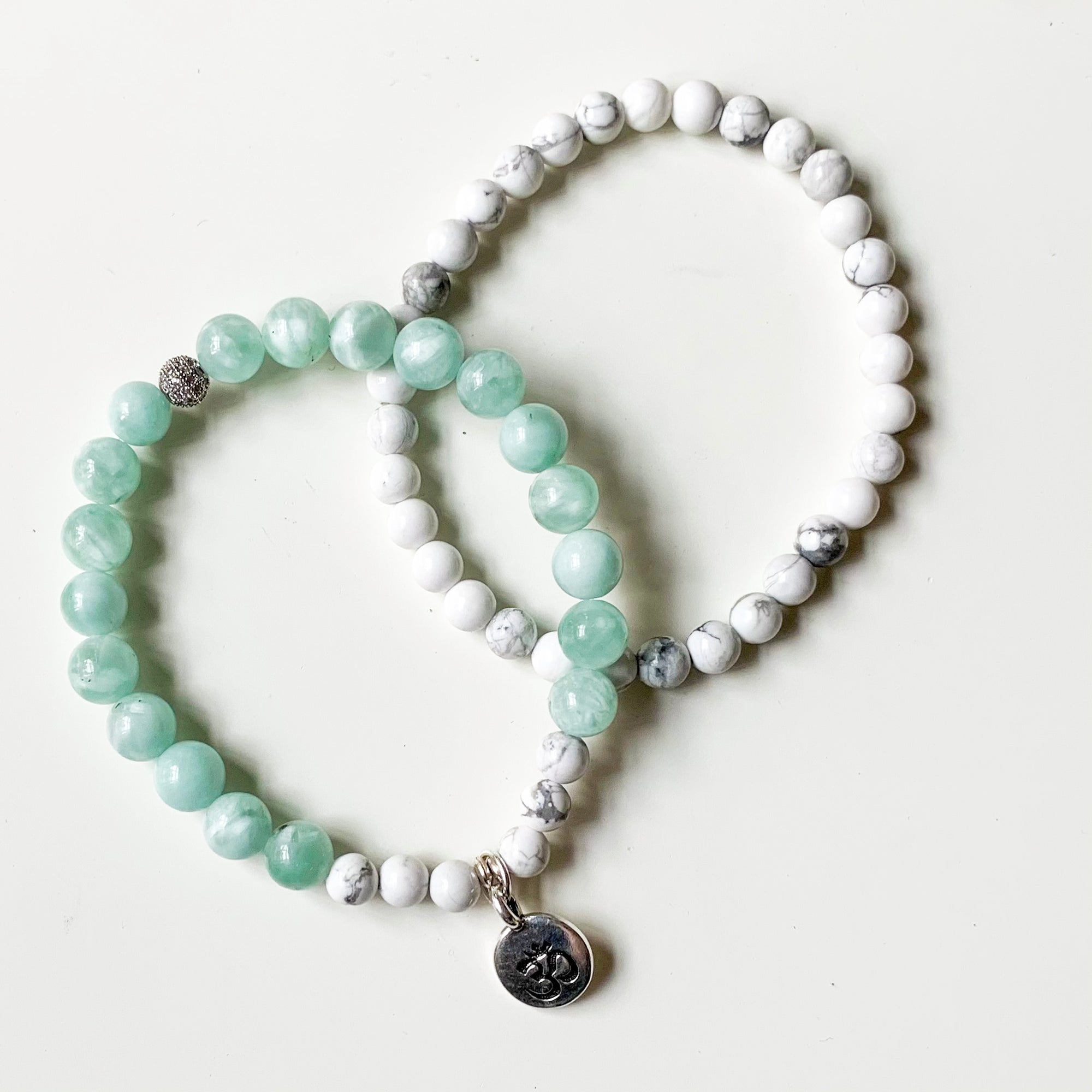 Howlite & Green Angelite Beaded Bracelet || Reiki Infused