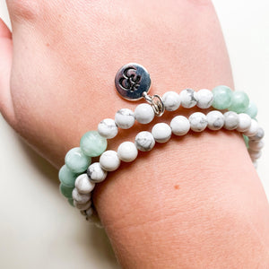 Howlite & Green Angelite Beaded Bracelet || Reiki Infused