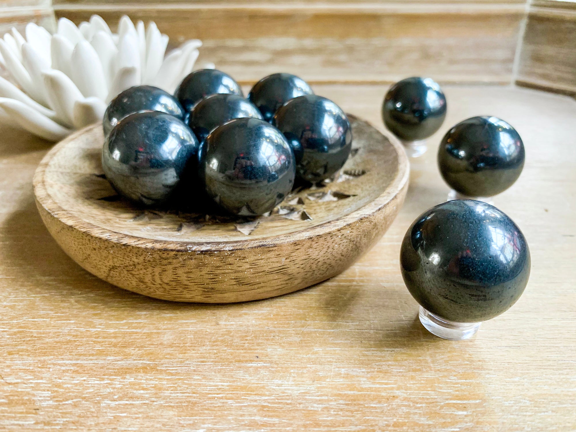 Hematite Sphere || Mini