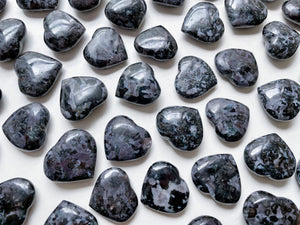 Indigo Gabbro Mini Heart