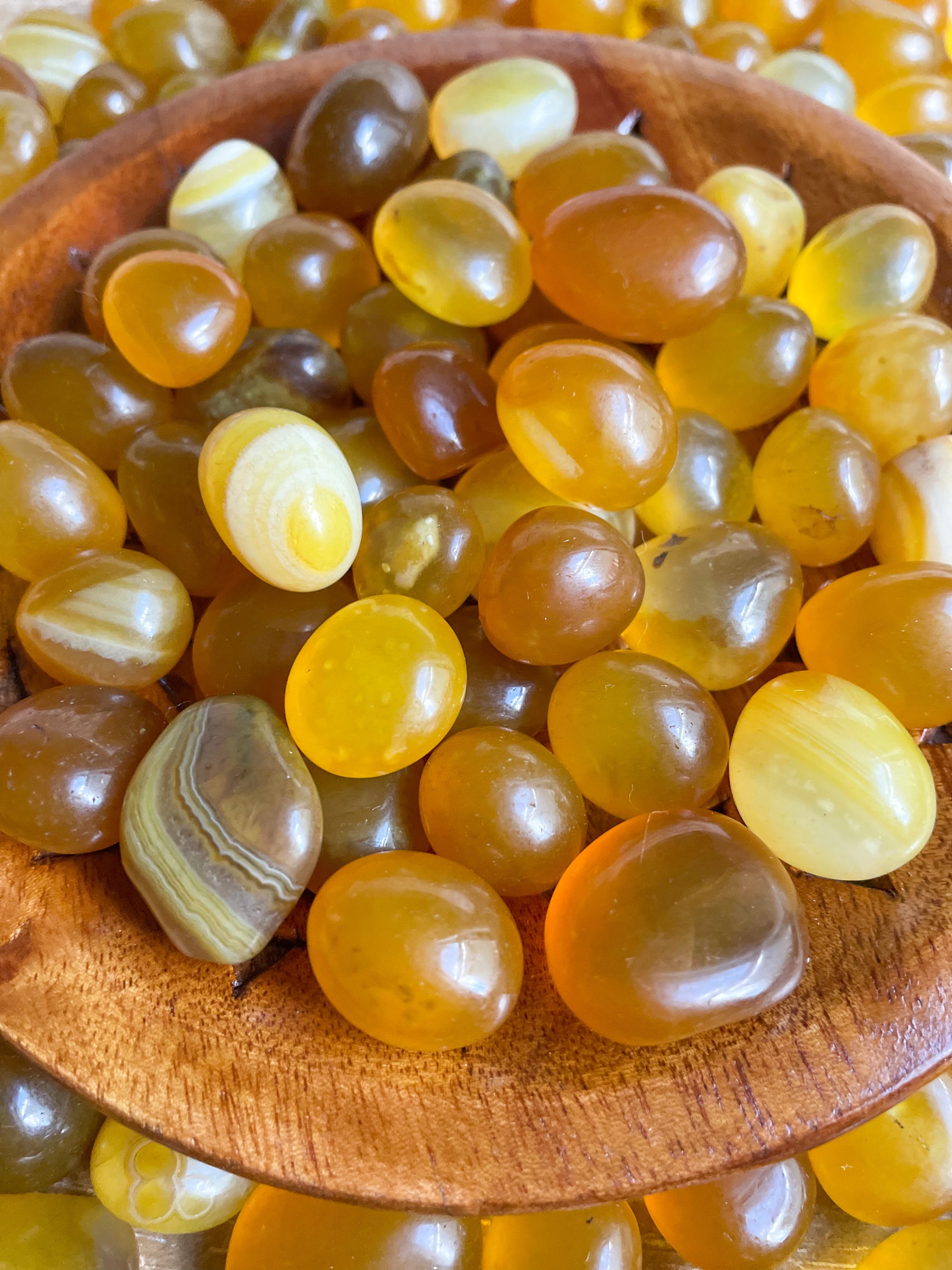 Yellow Onyx Tumbled Stone