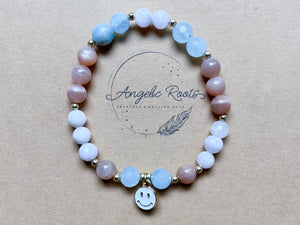 Kunzite, Aquamarine & Peach Moonstone Smiley Beaded Bracelet || Reiki Infused