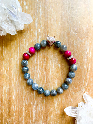 Magenta Tiger Eye and Labradorite Beaded Bracelet || Reiki Infused