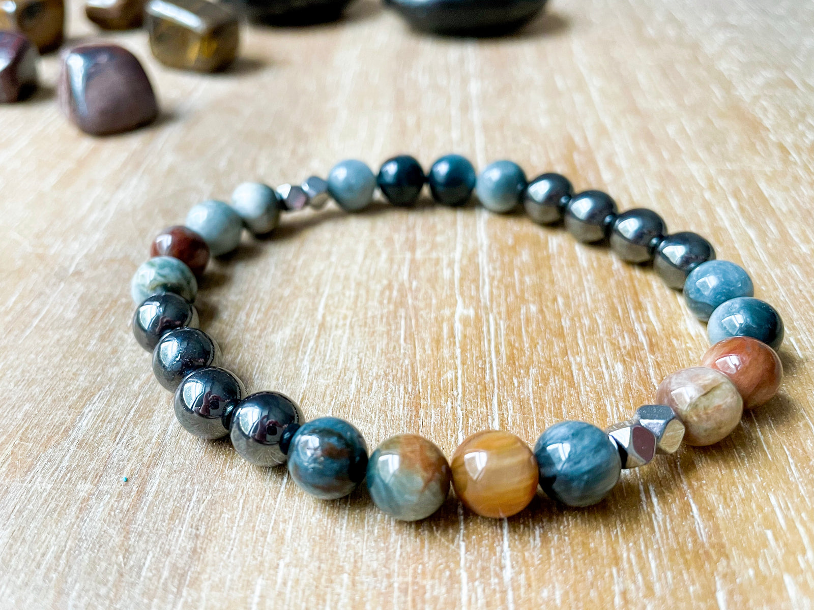 Masculine Line || Hawk Eye & Hematite Bracelet
