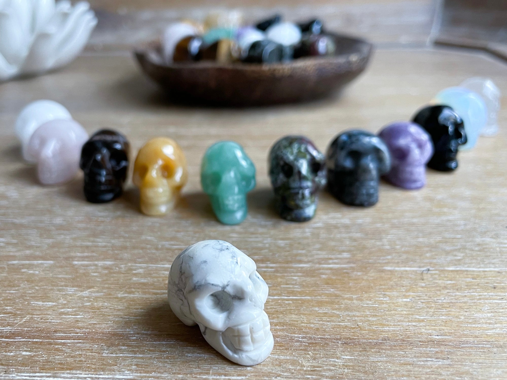 Mini Skull Carving 1"