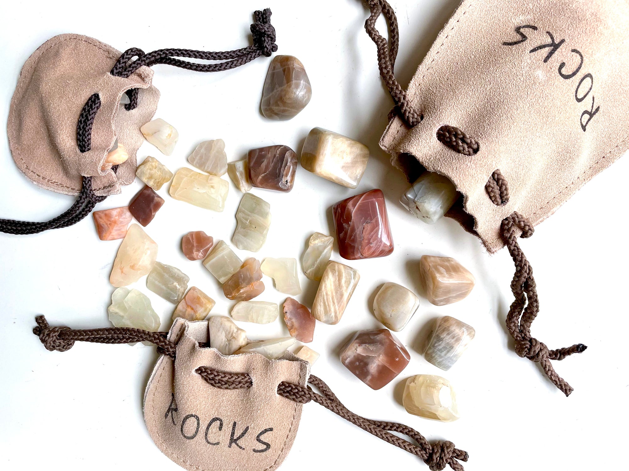 Leather "Rocks" Pouch