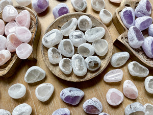 Emma Eggs Tumbled Stone