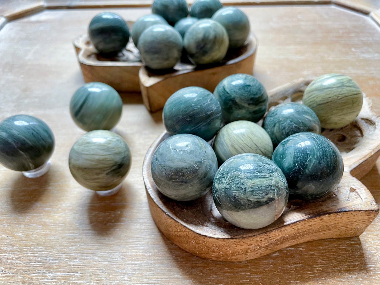 Green Hair Jasper Sphere || Mini
