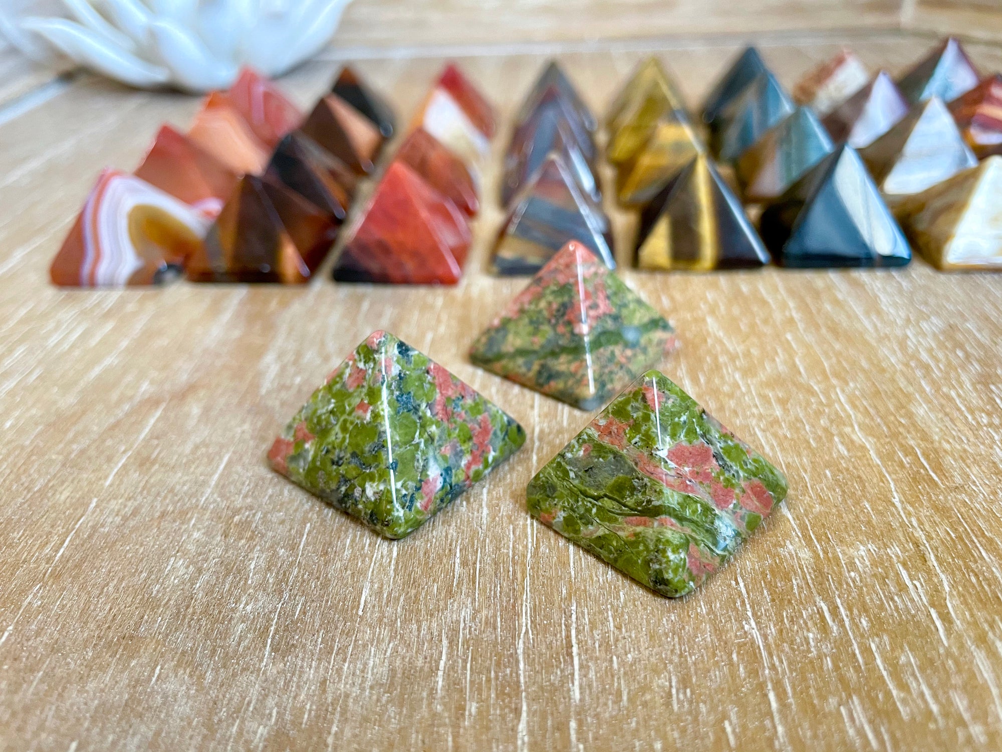 Crystal Pyramid || Mini - Unakite
