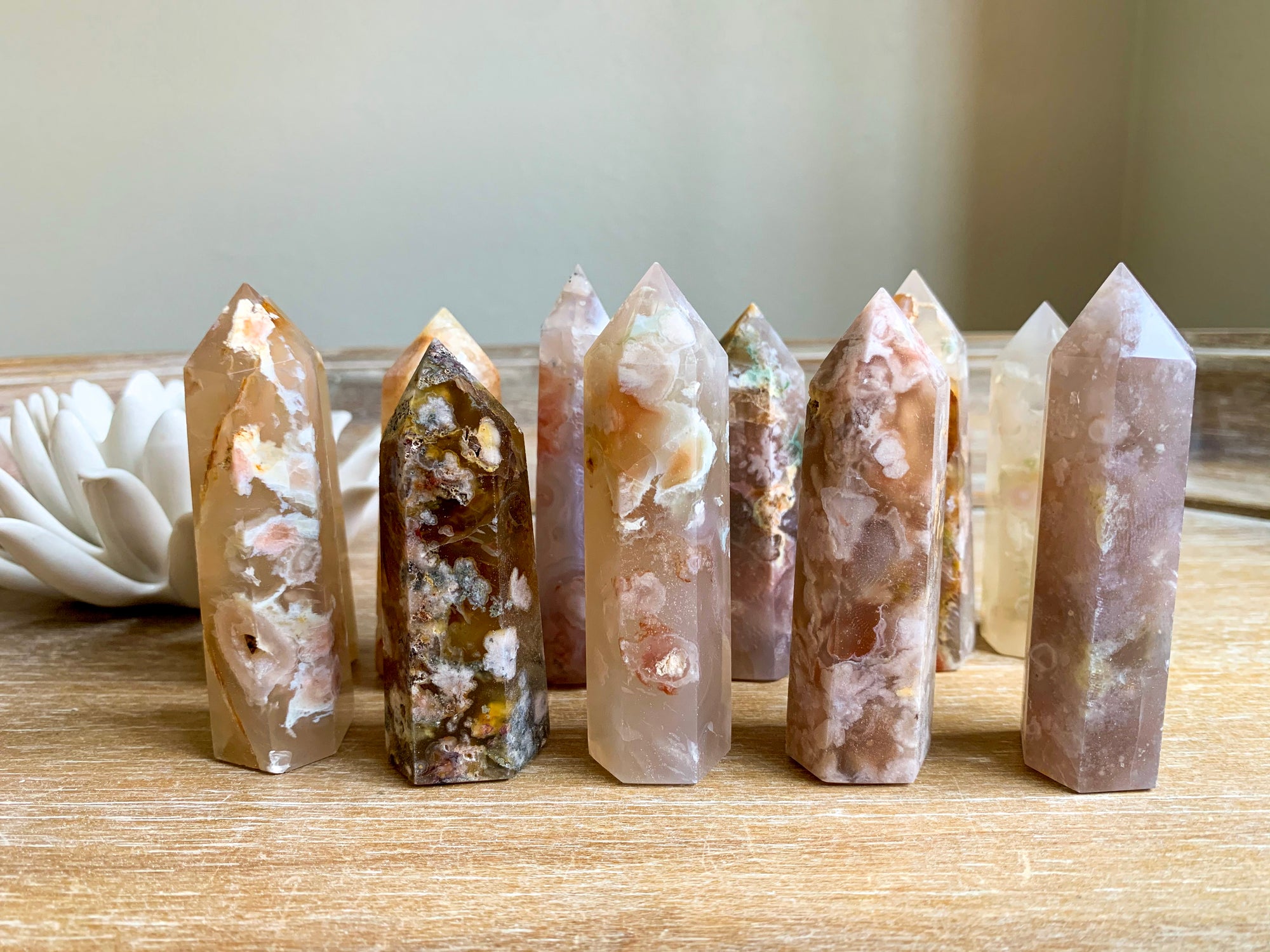Flower Agate Points