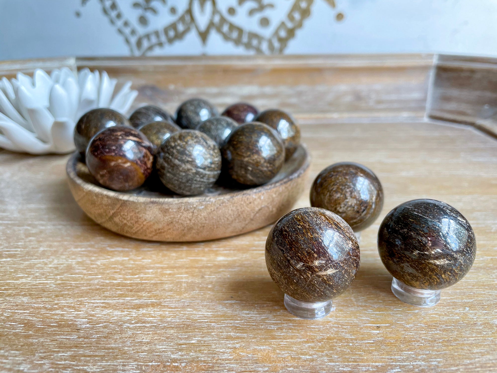 Bronzite Sphere || Mini