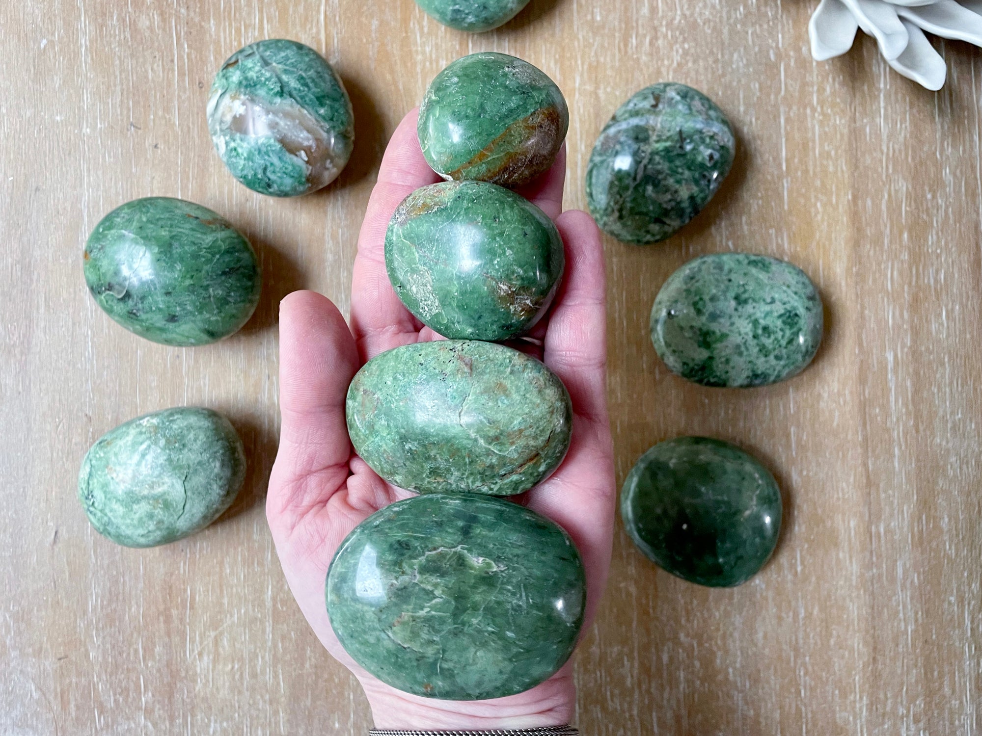 Chrysoprase Palm Stone