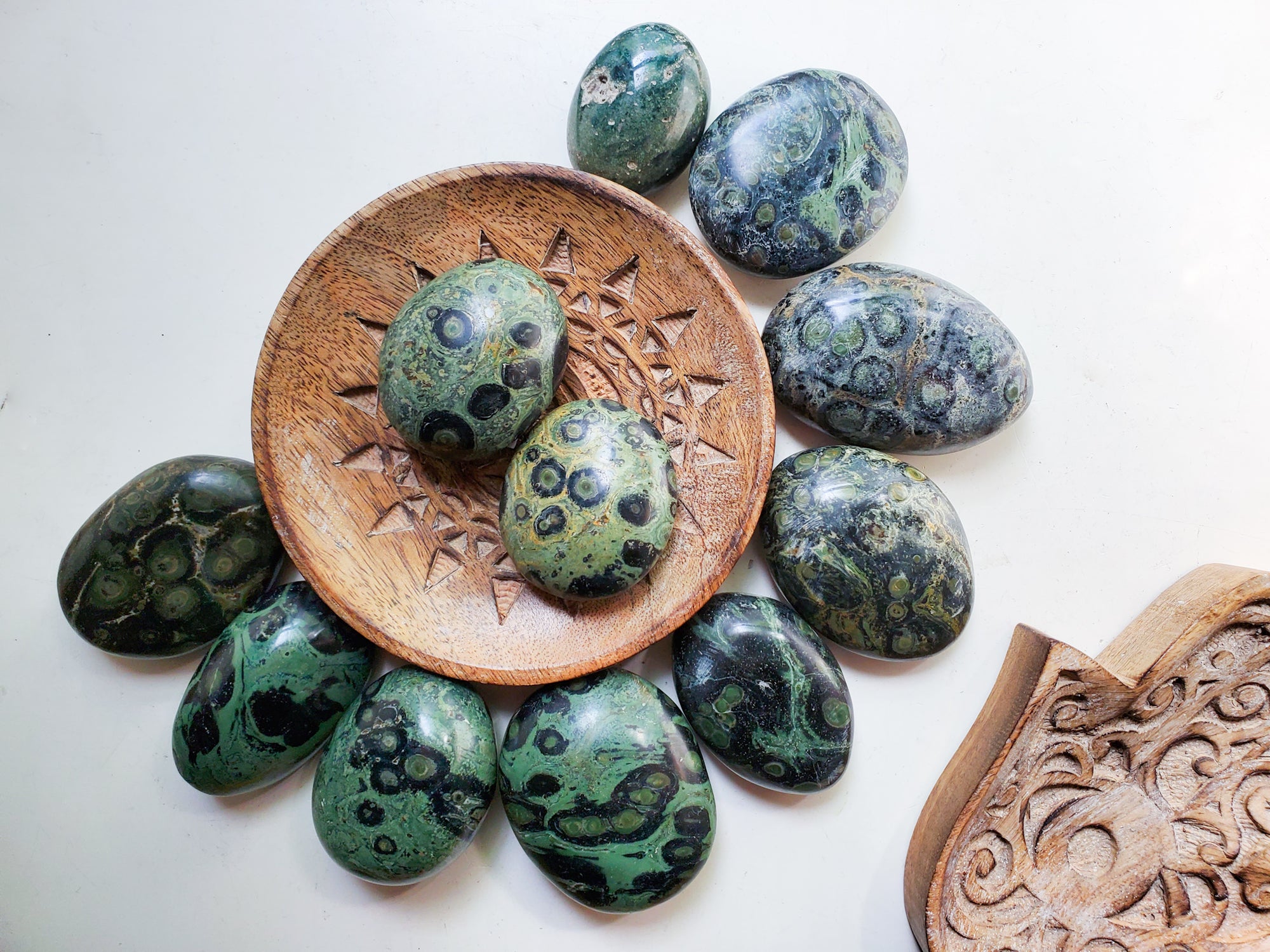 Kambaba Jasper Palm Stone