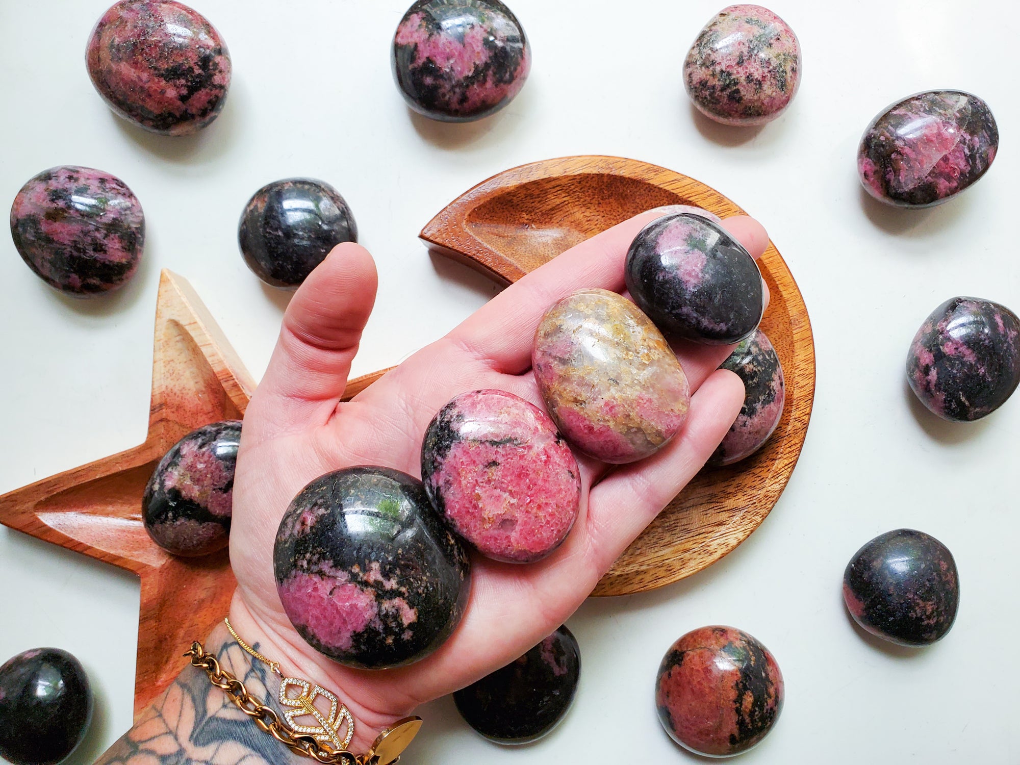 Rhodonite Puffy Palm Stone