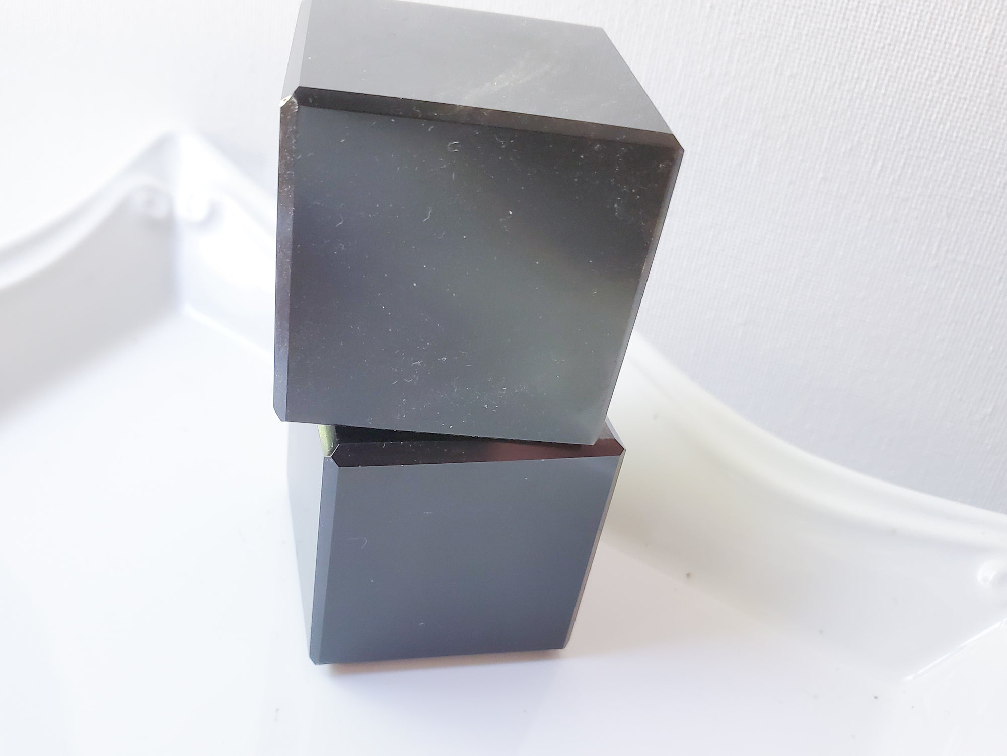 Gold Sheen Obsidian Cube