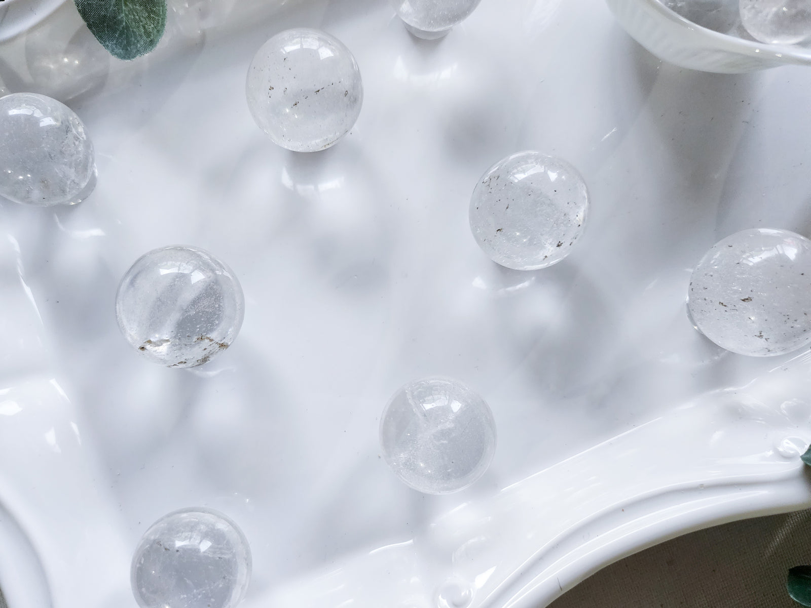 Clear Quartz Sphere || Marble