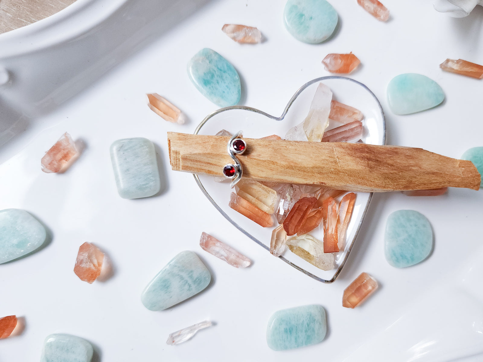 Wavy Crystal Sterling Ring || Garnet