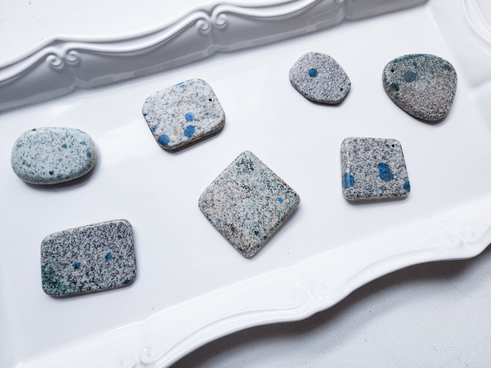 K2 Flat Palm Stone