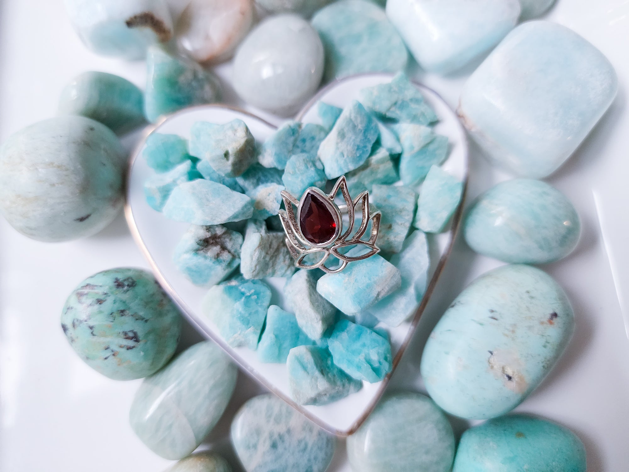 Lotus Ring || Garnet