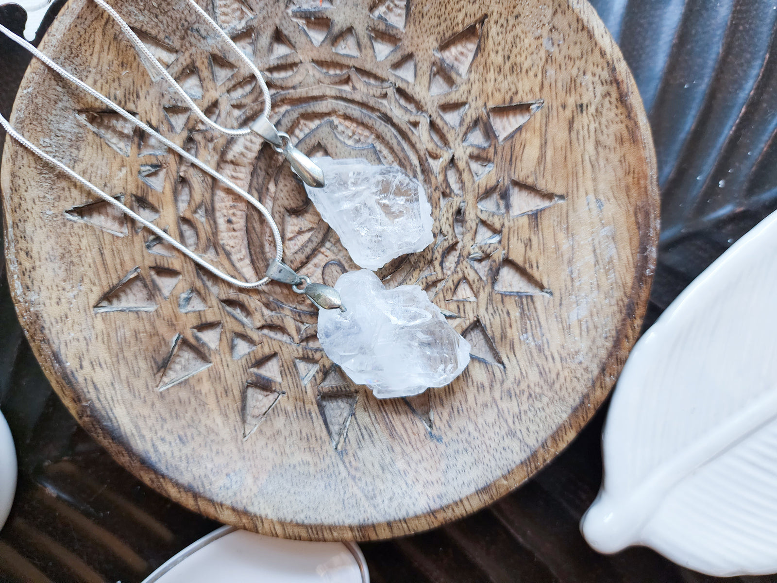 Fadan Quartz Necklace