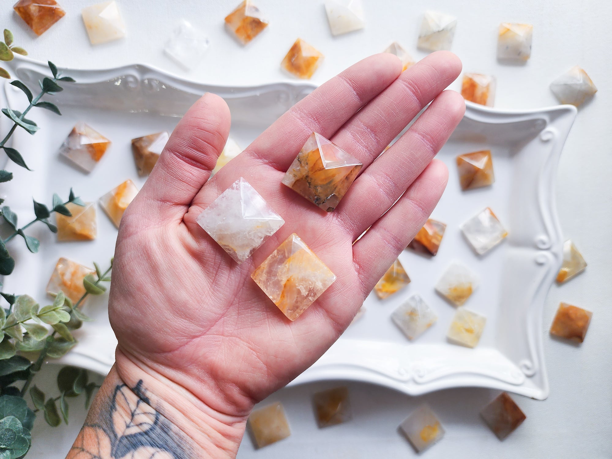 Golden Healer Quartz Pyramid || Mini